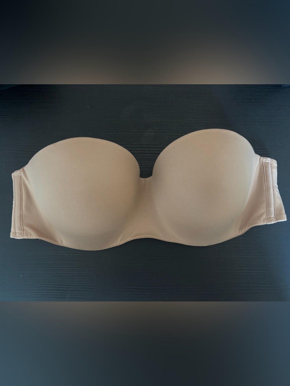 Victoria's Secret Strapless Nude/Beige Smooth Bra with Removable Straps